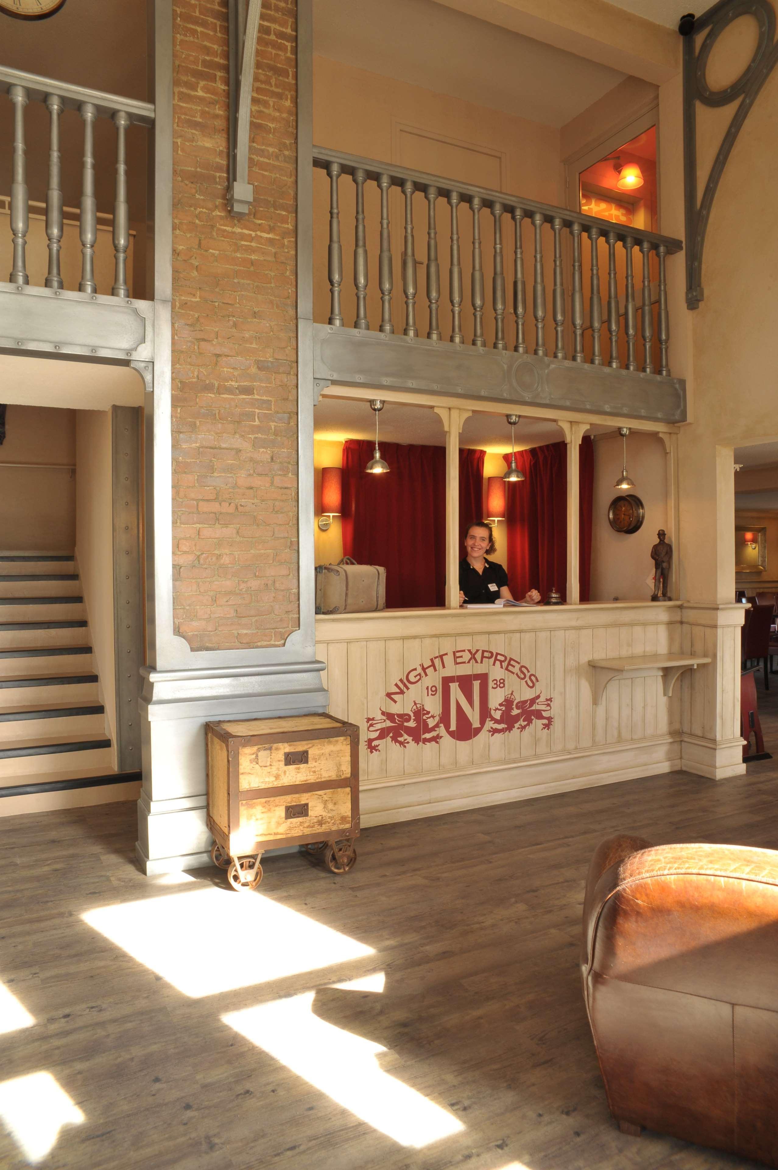Brit Hotel Essentiel Cholet Exterior photo